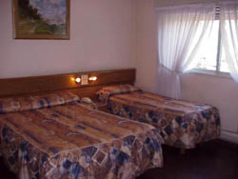 Hotel Aldeano 2 2*